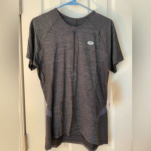 NWT Sugoi Charcoal Cycling/Running Jersey Size Large